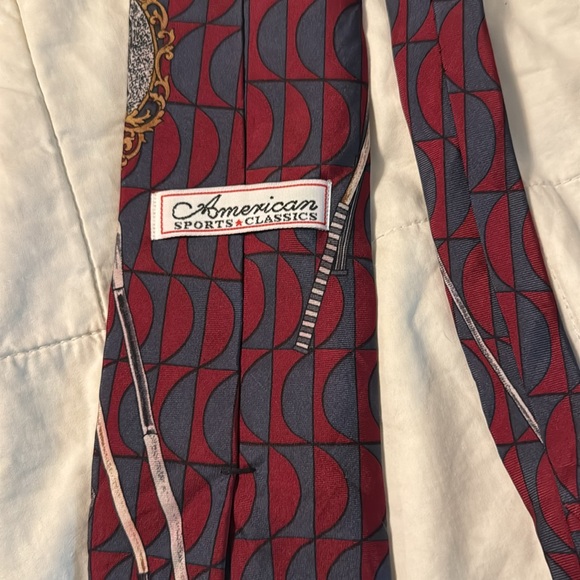 American Sports Classics Golf Theme  Vintage Vibe 100% Silk Neck Tie Made in USA - Picture 3 of 3